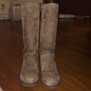 Tall Zip-Up brown UGGS, Size: 7