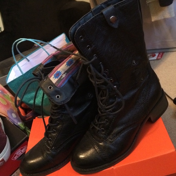 Steve Madden Combat boots