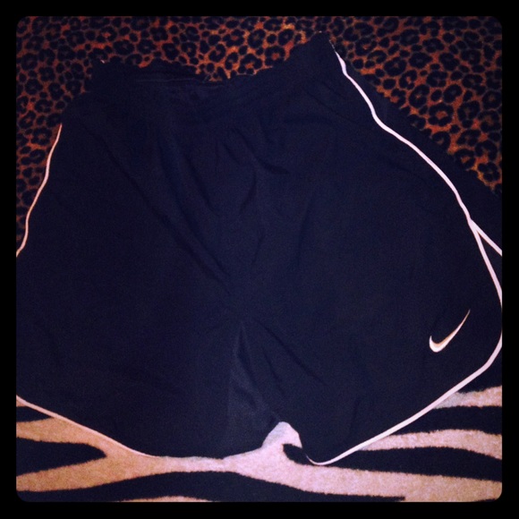 Nike work out shorts medium