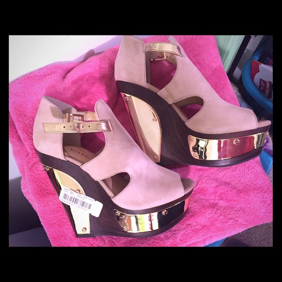 Gianni Bini Wedges