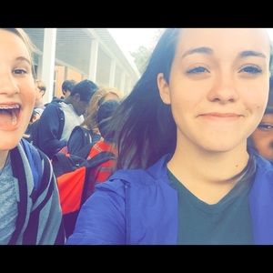 Meet your Posher, Liz