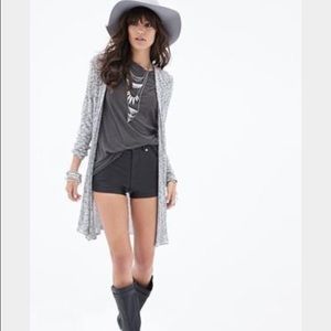 Ribbed gray cardigan