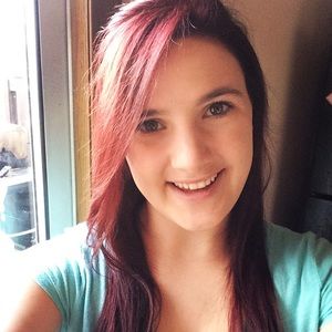 Meet your Posher, Felicia