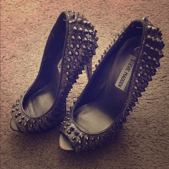 Steve Madden Awwsome Heels Size 7