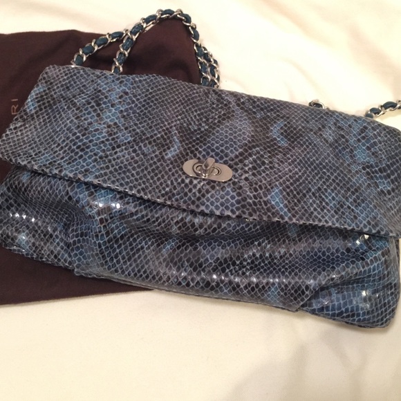 Elie Tahari handbag