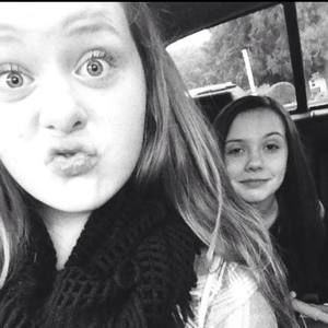 Meet your Posher, Tiffany