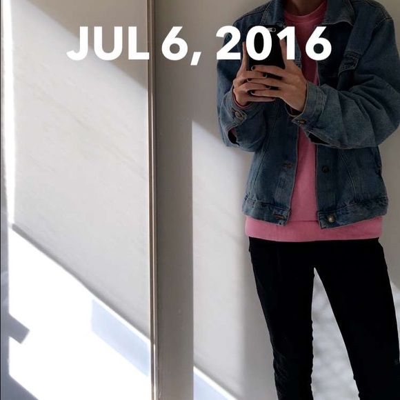 Meet your Posher, Liz - Picture 2 of 2