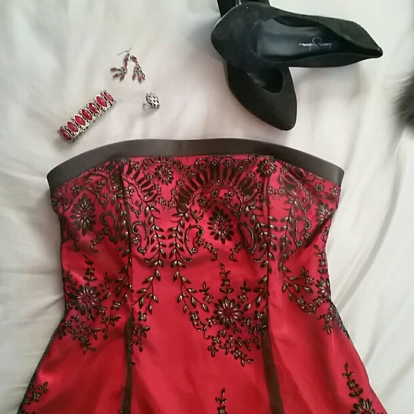 Sexy and sophisticated red/black dress