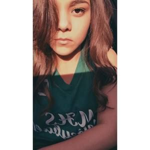 Meet your Posher, Carrie