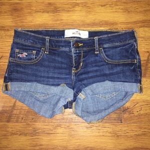 Hollister Shorts Women Sz 3