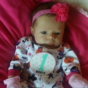 Meet your Posher, Debbie