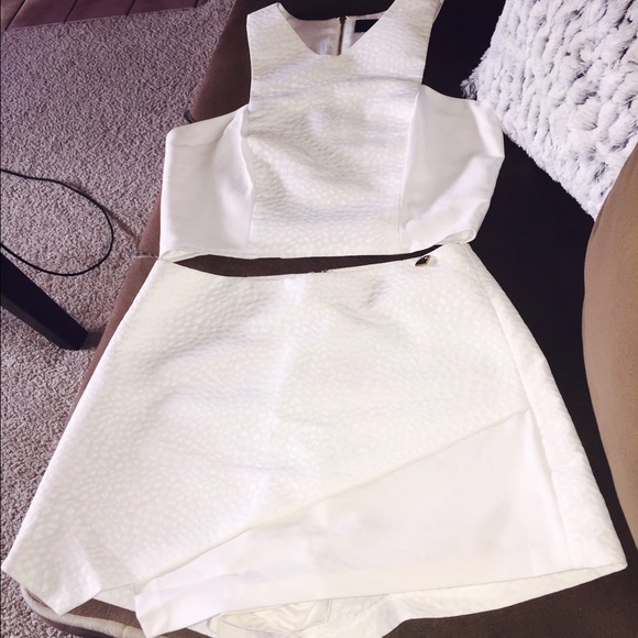 Skirt-shorts and top😊