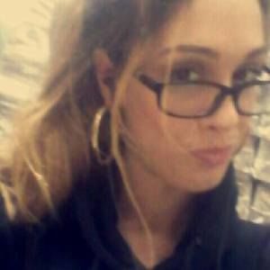 Meet your Posher, Briana