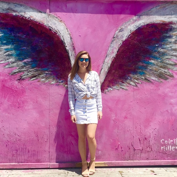 Meet your Posher, Julia - Picture 2 of 4