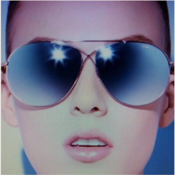 TOM FORD EVA BLUE MIRRORED & ROSE GOLD SUNNIES 👑 - Picture 3 of 4