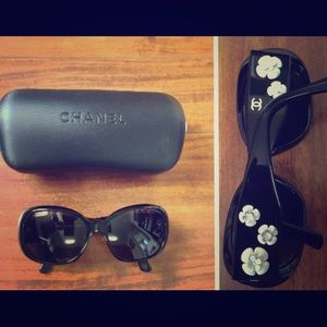 CHANEL black & white floral sunglasses