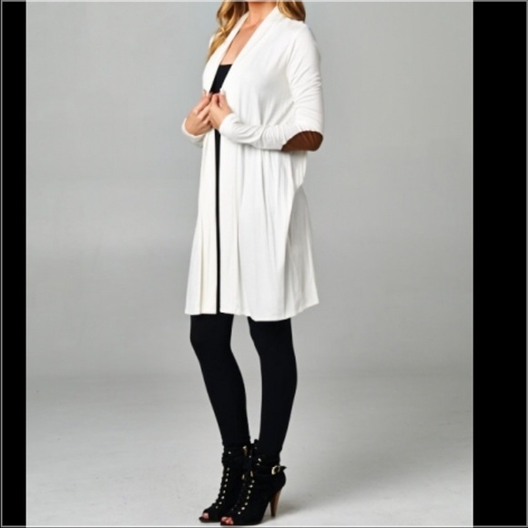 🇺🇸Ivory Patch Elbow Open Cardigan - Picture 2 of 4