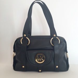 NWT MK FULTON BLK LEATHER SHOULDER BAG