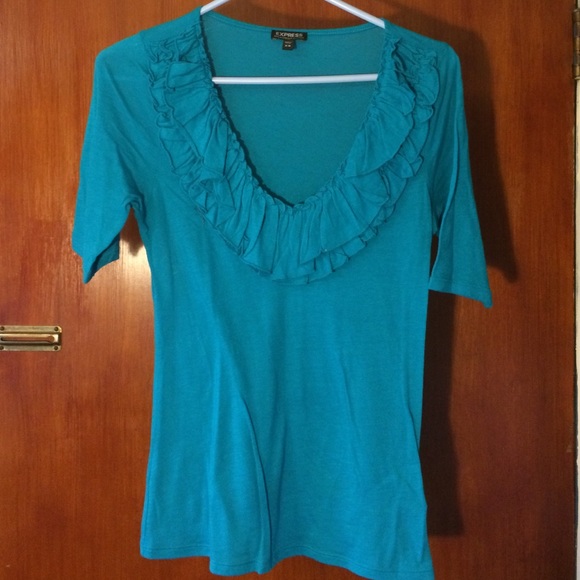 Express 3/4 sleeve top