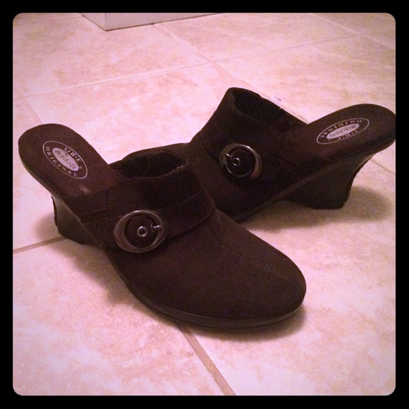 Brown suede Dr Sholls wedge heel