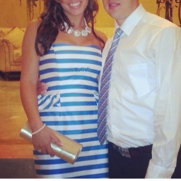 Lilly pulitzer dress ✨Make an offer ✨