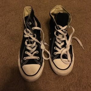 Black hightop all star converse