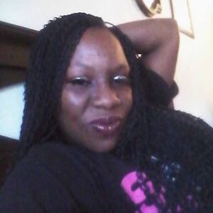 Meet your Posher, Ebony