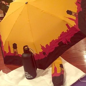 Brooklyn Industries NWT logo umbrella,water bottle