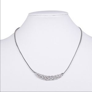 Very cute choker necklace!!