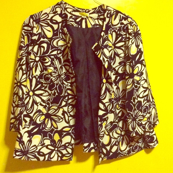 Mid Sleeve Blazer