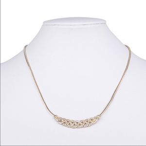 Very cute choker necklace....