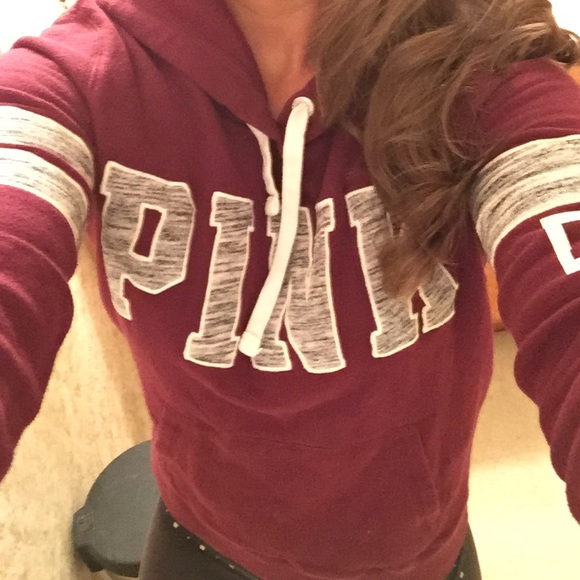 PINK Victoria's Secret Sweaters - 🎀trade🎀Victoria's Secret maroon sweatshirt