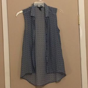 H&M blue collared/buttoned shirt (US 10)
