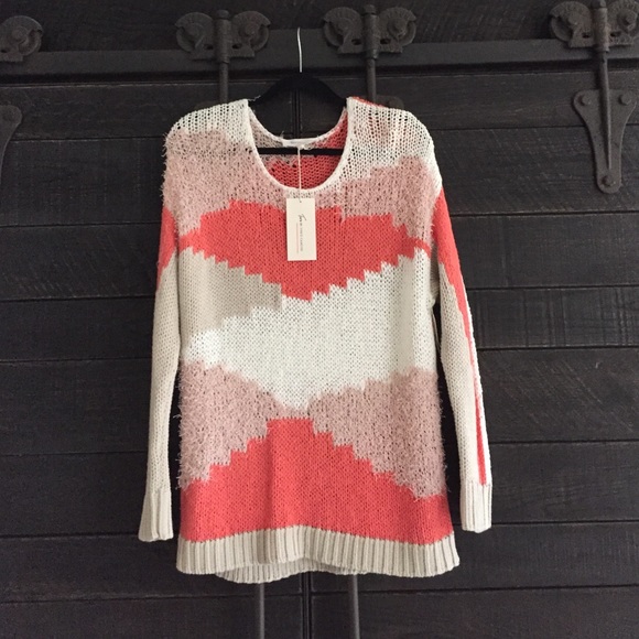 Vincent Camuto sweater