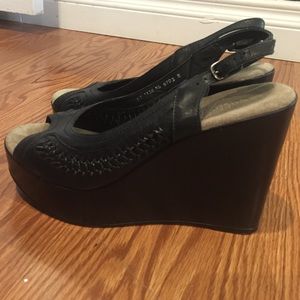 Black wedges size 8
