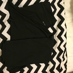 Black dri-fit Nike yoga pants.