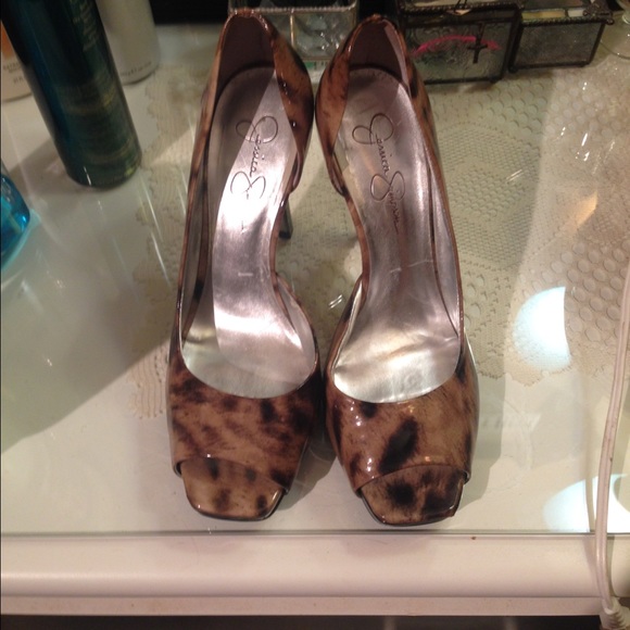 Jessica Simpson heels