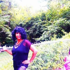 Meet your Posher, Felicia