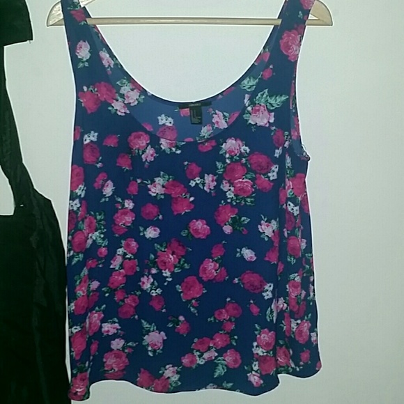 Floral flowy tank top
