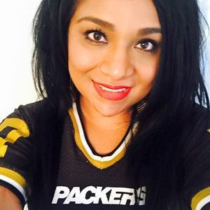 Meet your Posher, Joleen