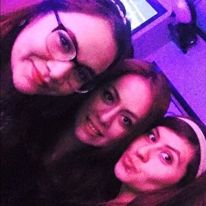 Meet your Posher, Andrea