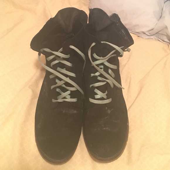 Steve Madden boots