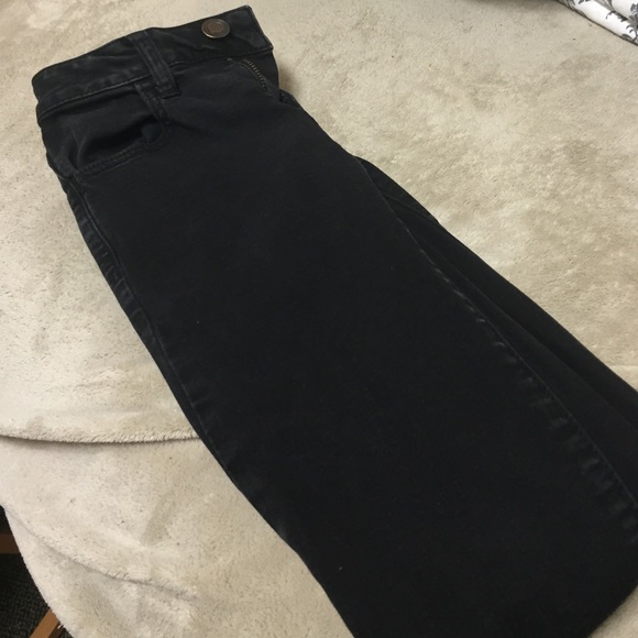 Black American Eagle High-Rise Jegging