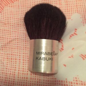 MIRABELLA KABUKI BRUSH