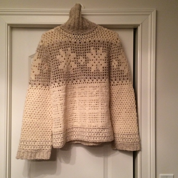 Express Sweaters - Express chunky knit snowflake sweater