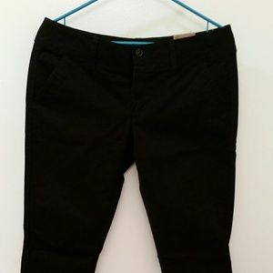 American Eagle black crop pants