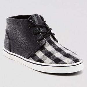Dolce Vita Giaa Sneakers