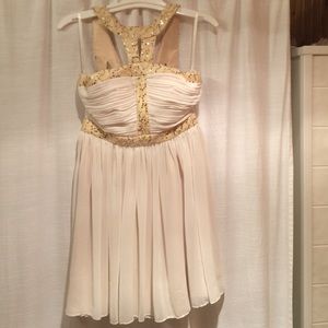 *NWT* Flowy gold dress with sequin detailing.