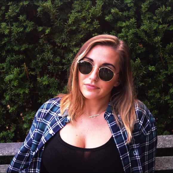 Meet your Posher, Alex