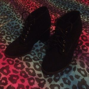Black boots